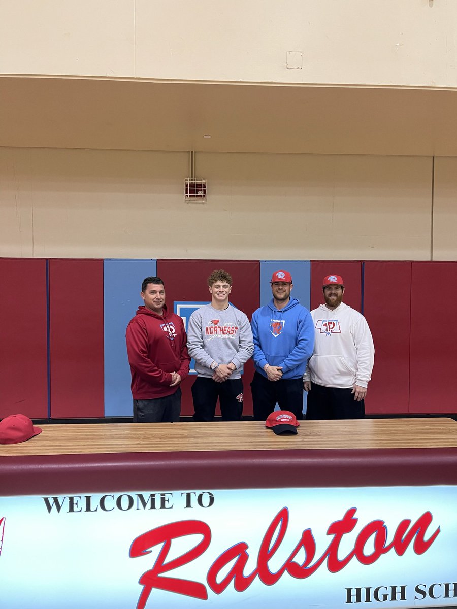 It’s official. Go hawks! 🦅 
<a href="/NortheastCCBSB/">Northeast Baseball</a> <a href="/MarcusClapp/">Marcus Clapp</a> <a href="/metta_WORLDpete/">Peter Sitorius</a> <a href="/BaseballRalston/">Ralston Rams Baseball</a>