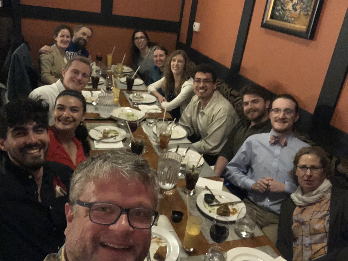 Mark E. Hauber tweet media