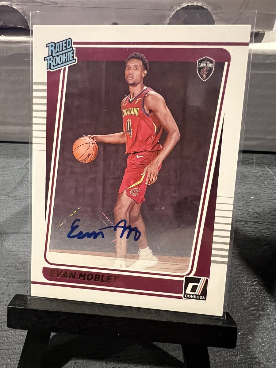SportCardGuy's tweet photo. $200
Evan Mobley Donruss Rated Rookie Auto
@HobbyConnector https://t.co/iaG8NTLS8u