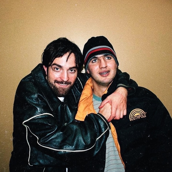 doseofpattinson's tweet photo. good time (2017) behind the scenes https://t.co/XbCjK0PCiq