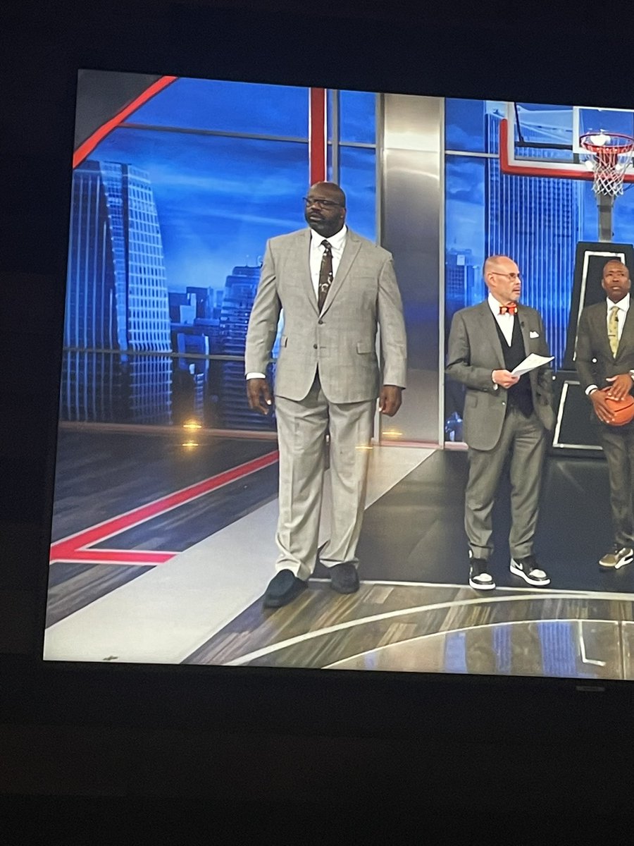 JrKeough's tweet photo. @NBAonTNT shaq looking like Deebo going to a parole hearing! https://t.co/iPAxHQ1rOV