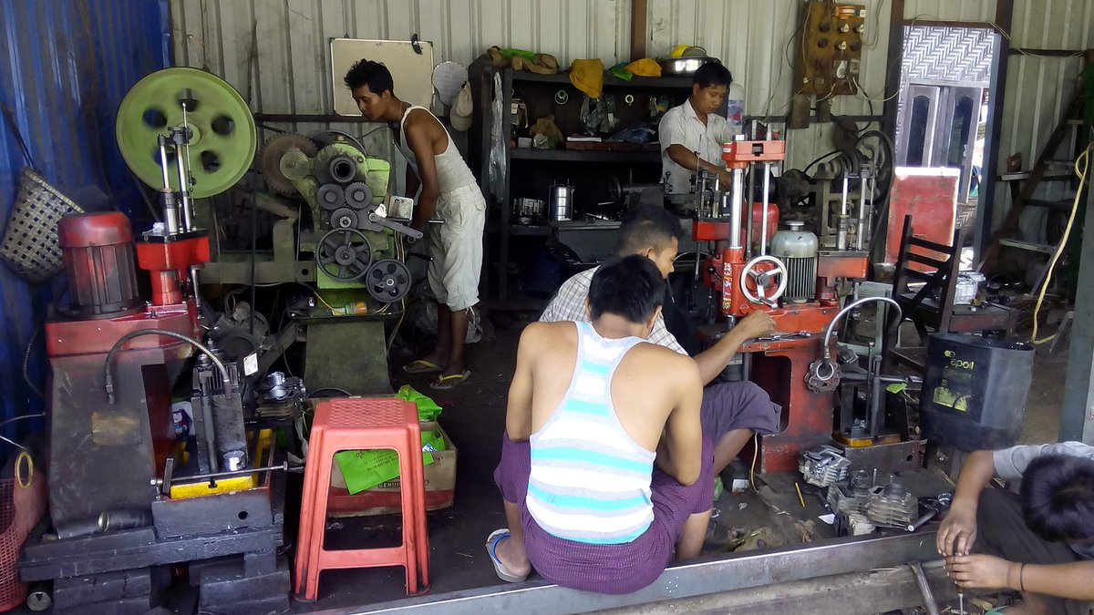 လျှပ်စစ်မီး မမှန်တာကြောင့် SME လုပ်ငန်းတွေ ဆက်လက် ရပ်တည်ဖို့ အခက်ကြုံနေရ
bit.ly/3w5BsdW