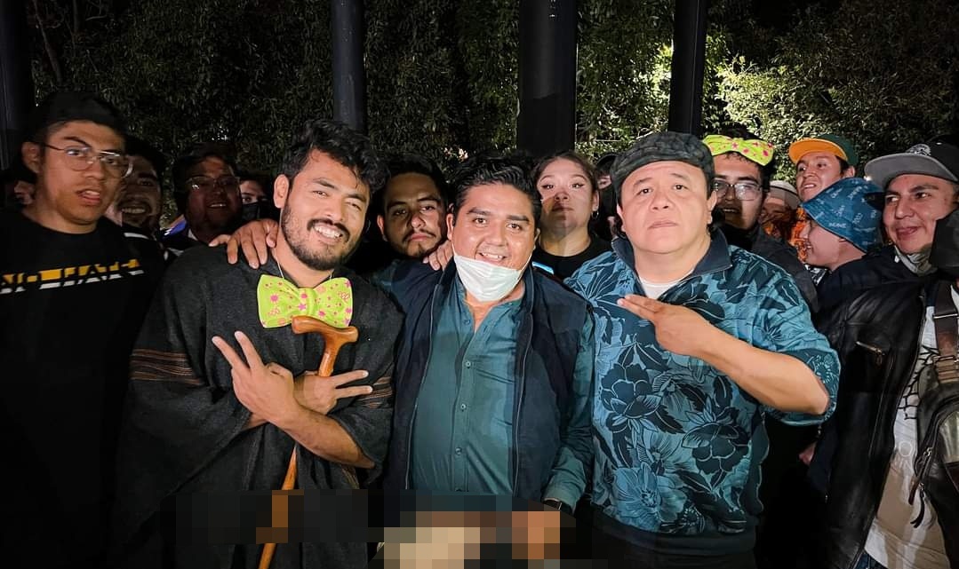 71292Lg's tweet photo. Uno de los mejores días!!! @cojofeliz @TeAmoTioRober @horafelizpodcas infinitas gracias 🙏 https://t.co/WMFzaB7os0