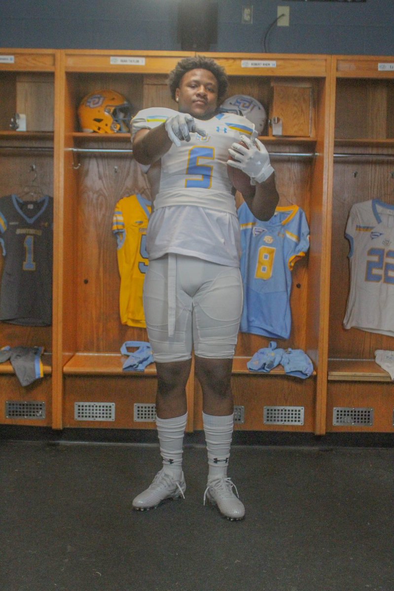 dupree_fuller's tweet photo. Man! What a great weekend in Baton Rouge ! Thank you @coachmecoach22 @CoachFosselman and @EricDooley80 for really showing me what the south is really about! Can’t wait to see what the future holds! @GeauxJags #GeauxJags #ProwlOn #JUCOPRODUCT https://t.co/fmyPqyrH1D