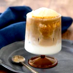 冷たい飲み物が欲しくなるこれからの時期に良さそう!簡単で美味しそうな「アイスラテ」レシピ!