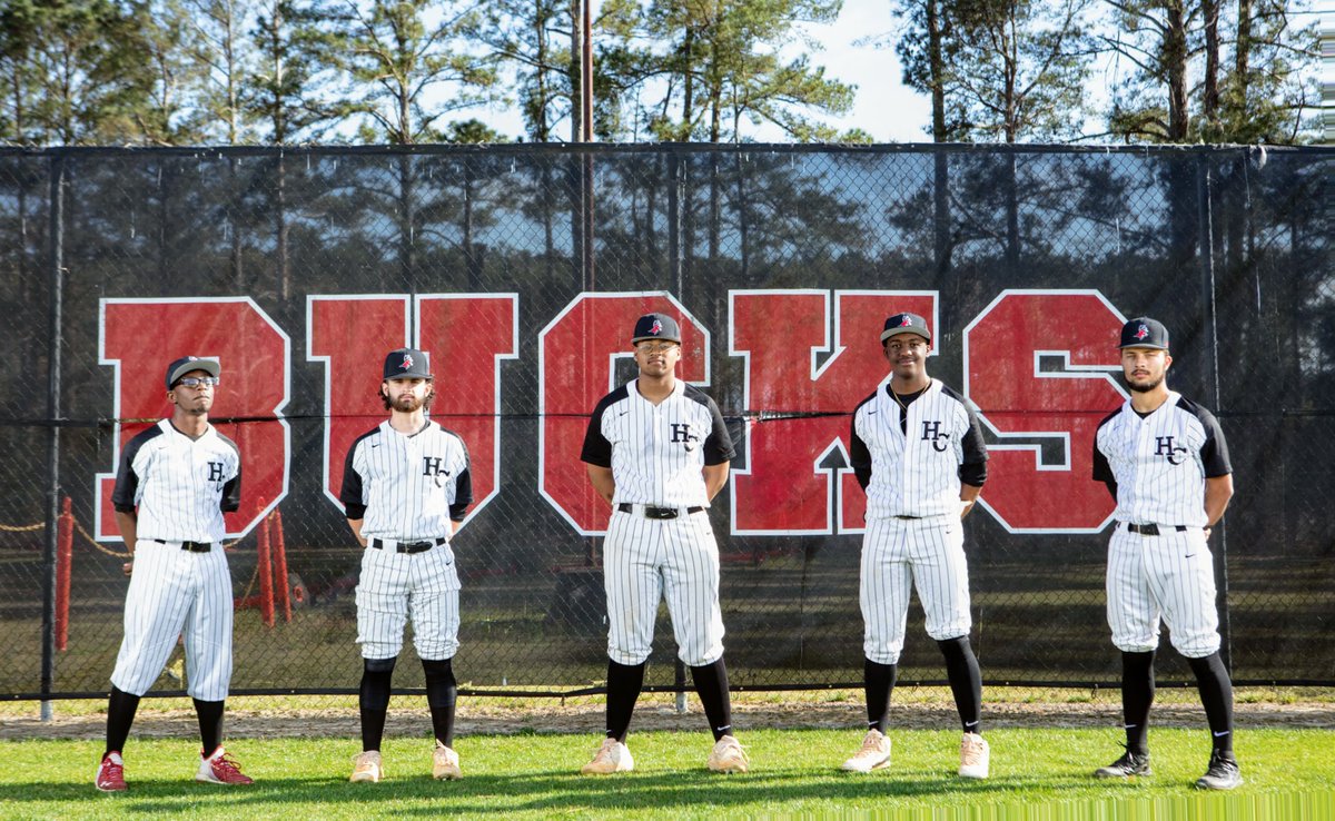 HokeCoSchools's tweet photo. Hoke High School's varsity baseball team wrapped up their season on Monday night.  We salute the team's seniors and wish them well and we will continue to cheer them on as they move into their next stage of life!  #alwaysabuck #BuckPride https://t.co/gT7NAVD8SC