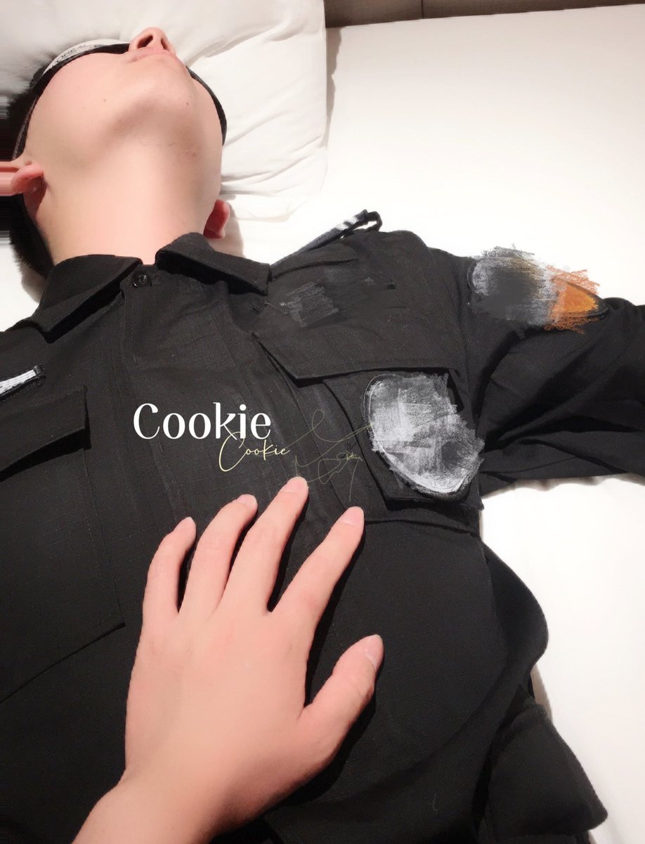 cheonyeon666's tweet photo. 黑咪特jing 👮‍♀️ https://t.co/cUgT0cGen6