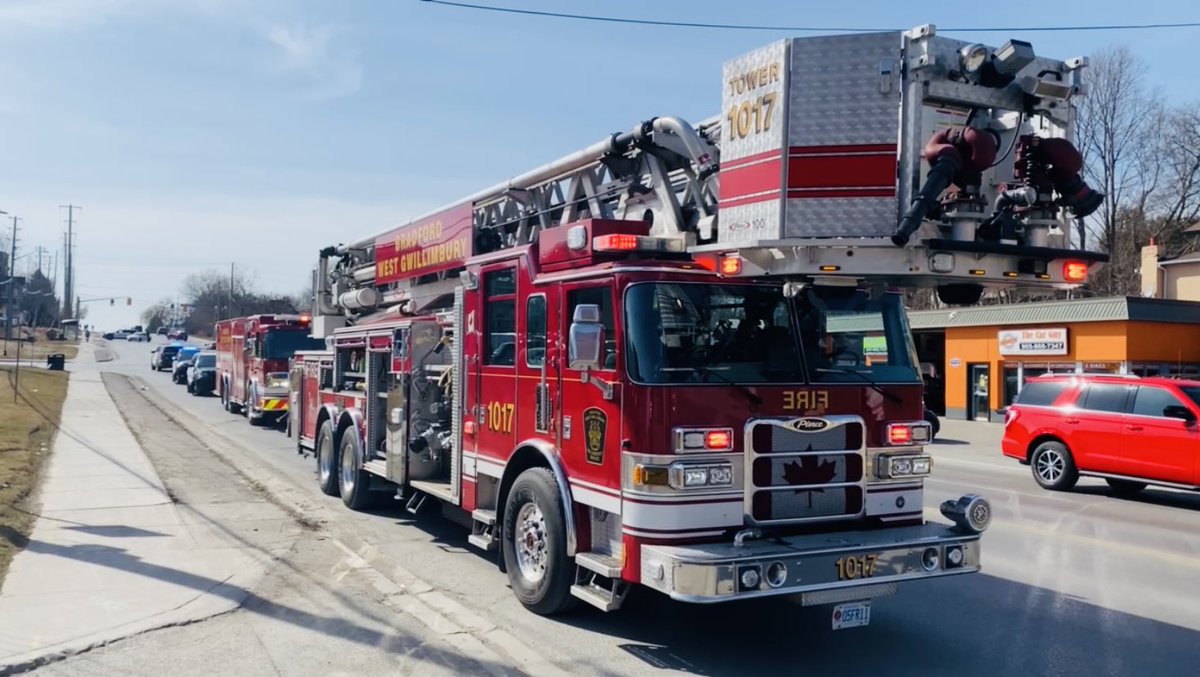 HaggerEthan's tweet photo. Here are some awesome pictures I  took of Bradfords trucks throughout the years. The pictures in my opinion are just too good to just be sitting in my camera roll for only myself to see! @BWG_Fire @BPFFA_L3940 #bwg #bwgfire https://t.co/8FURL9ya3p