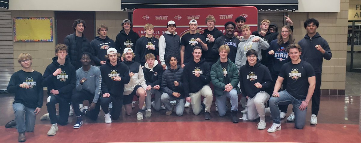 LSHSCougarsFB's tweet photo. Champtionship Ring Ceremony!

Excited to share coaches &amp; players received their rings Sunday night. 

Congratulations to you all! Well deserved! It was so fun watching you play.

We look forward to the 2022 season!

Good luck to all the seniors in their next chapter!

SOUTH4LIFE https://t.co/TfOwGay5P9