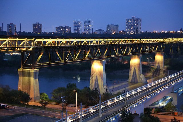 UrbanSmilesYEG's tweet photo. The #HighLevelBridge in #Edmonton #Alberta #Canada will be lit in yellow for Melanoma and Skin Cancer Awareness Month/Melanoma Canada's Annual Strides Walk Day. https://t.co/c1gkVTN9eu @MelanomaNetwork #strideswalk #Yeg #LightTheBridge⬆️ https://t.co/PYfdkrjFbO