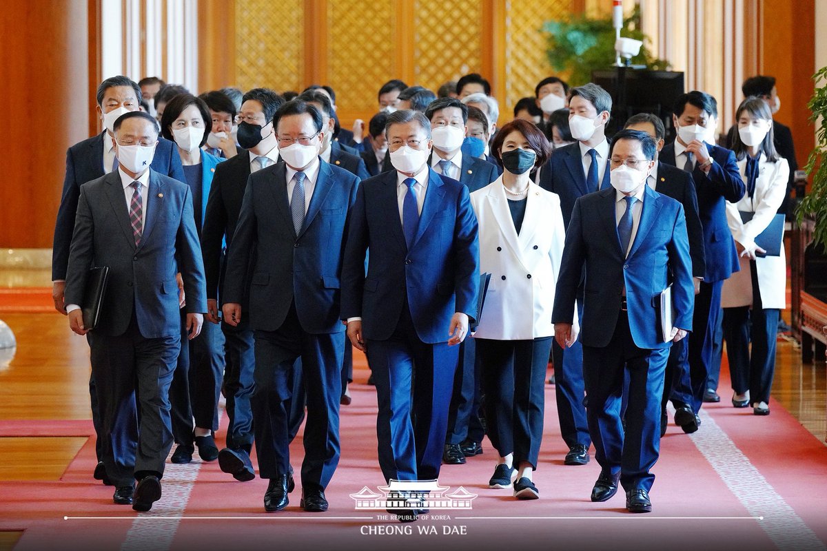 Moon Jae-in's Cheong Wa Dae tweet media