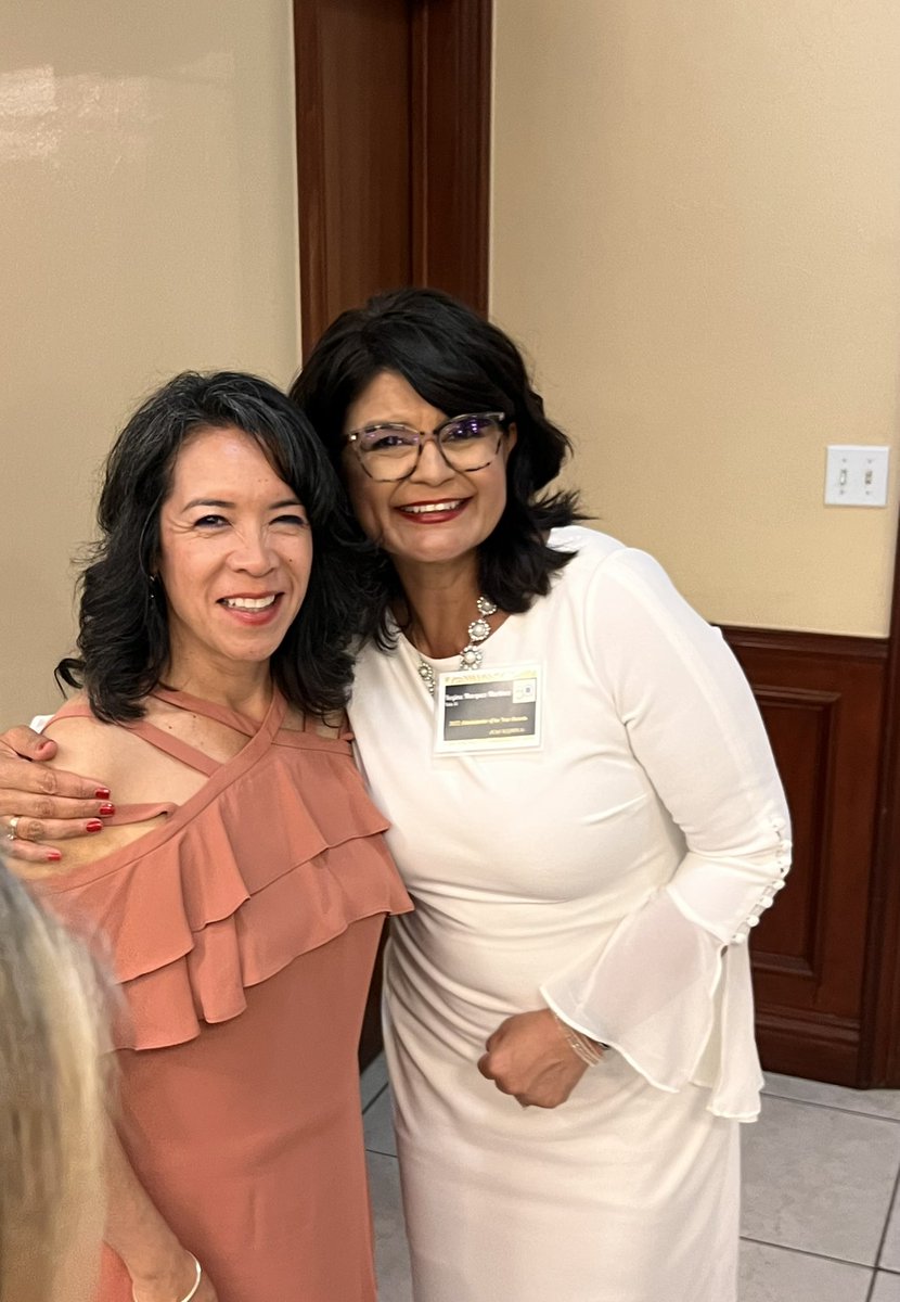 Congratulations to <a href="/FrancesBaez10/">Frances Baez</a> <a href="/lausd_ldc/">LD Central-ARCHIVE</a> #ldcchampion for being recognized by <a href="/ACSARegion16/">ACSA Region16</a> as Superintendent of the Year! #mujerescampeonas