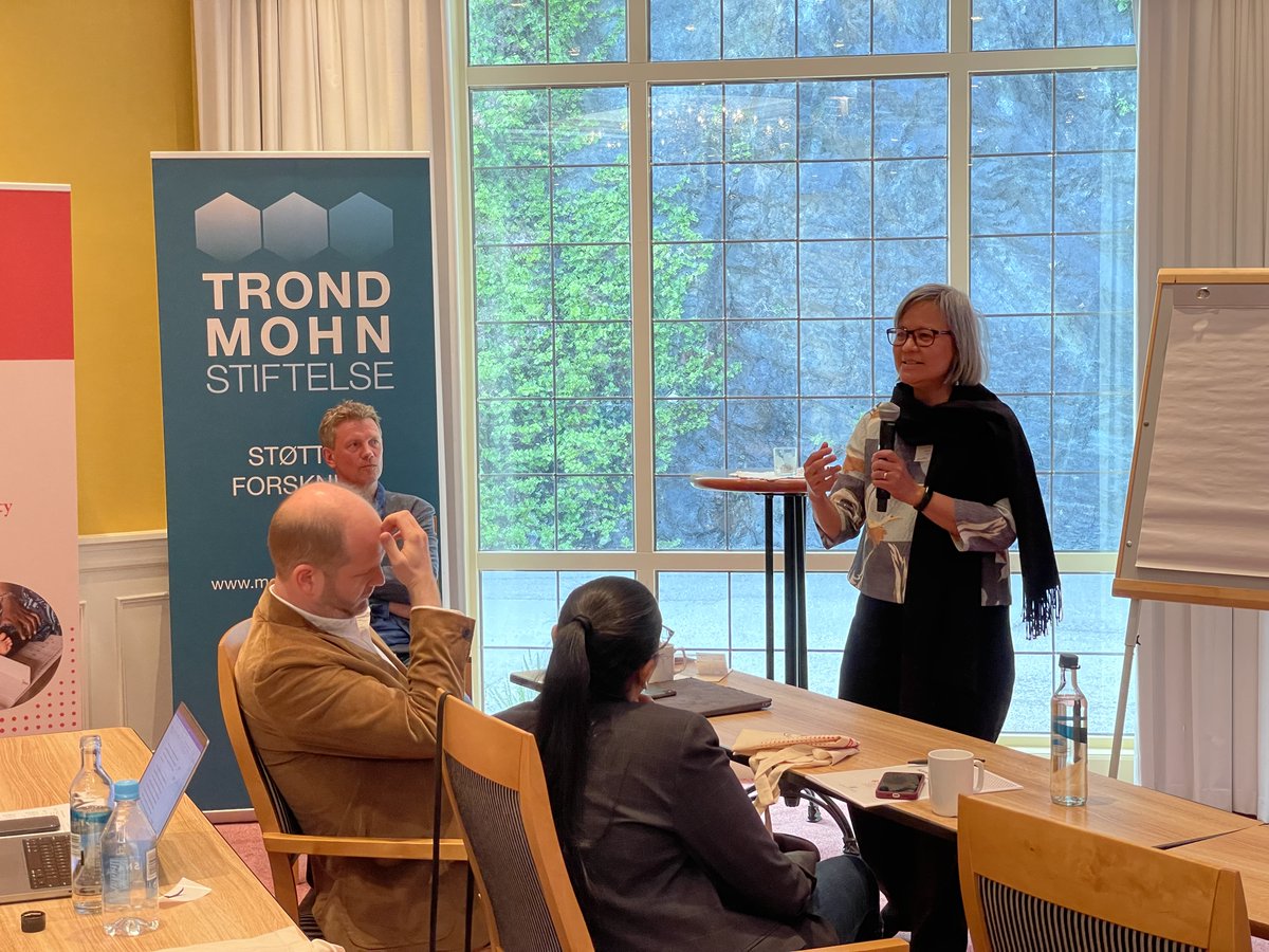 Dr. Tessa Tan-Torres Edejer from @WHO on universal health coverage during the 3-day @BCEPShealth network meeting event this week. @bfstiftelse   #healthpriority #UHC #prioritysetting @UiB @medofak_uib