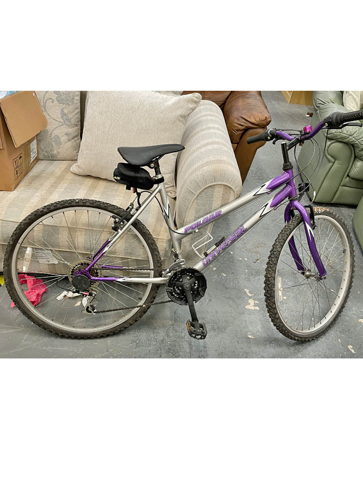 HpoolAuctions's tweet photo. Check out the bikes in auction this month, viewing is open until 4pm https://t.co/SKhMeMZoxp