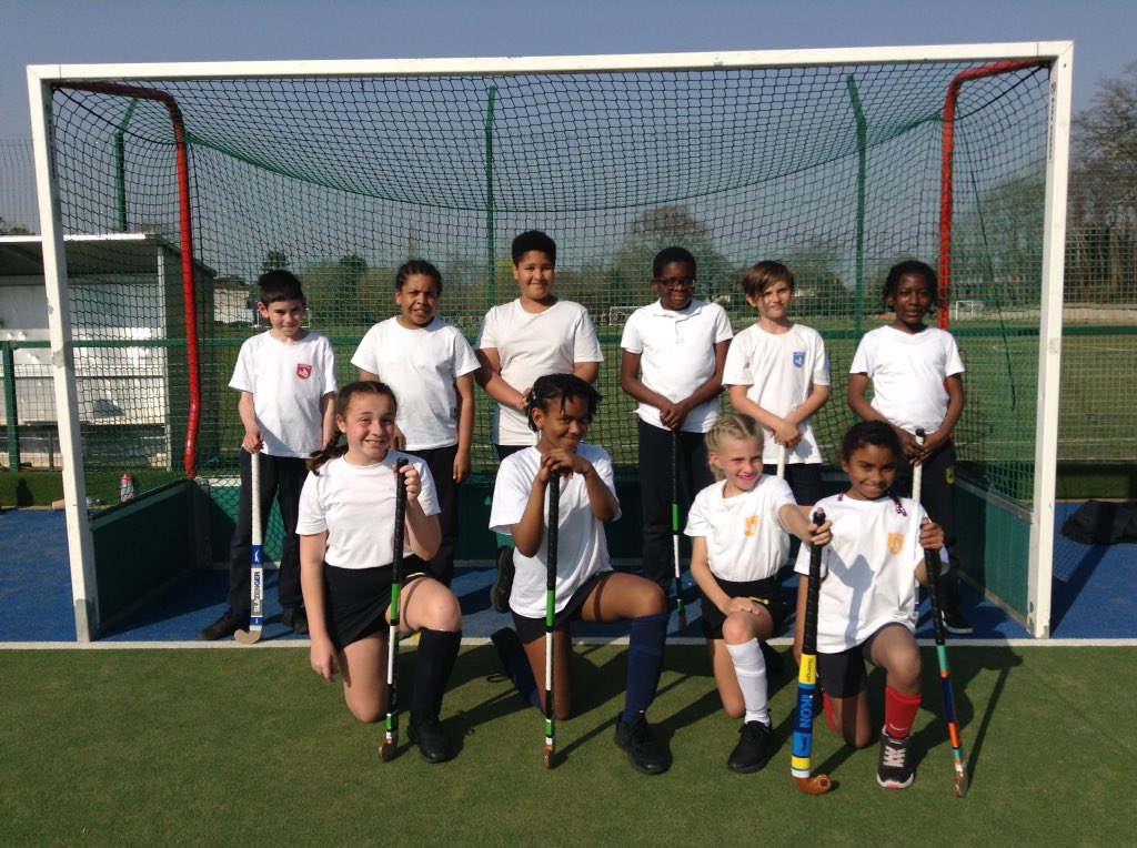 RFitzroyAcademy's tweet photo. Before Easter, this fabulous group of children enjoyed a whole day of hockey @TrinityCroydon. They had a brilliant time and were such wonderful ambassadors for RFA. The day's results also prove what good hockey players they're developing into - an excellent team effort! #PEatRFA https://t.co/3auiQuDFQs