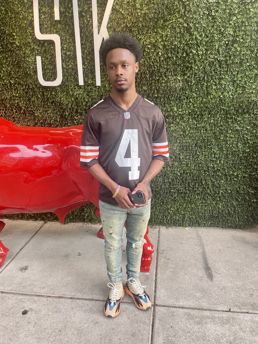 onlyonebeno's tweet image. In My Bag, But I Been Layin’ Back, I’m Turning Up This Summer! ❤️‍🔥⛹🏾‍♂️ #LLDeuce❤️‍🩹 #YBUN #DoubleG