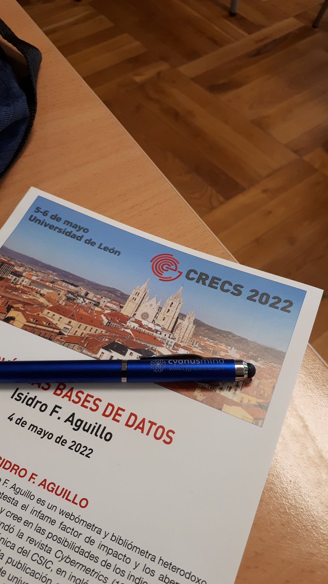 ceciroz's tweet image. Ya estamos en el #crecs #León  @cygnusmind