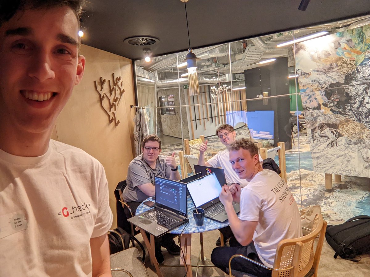 pauwels_pieter's tweet photo. Saturday my team and I represented @ThomasMoreBE at the #Ghack #hackathon by @gcloud_benelux. Within 12h we created a PWA to keep track and be aware of your ecological footprint. Making use of @googlecloud we managed to automate the containerization and host the project. https://t.co/r3ETfEoNdm