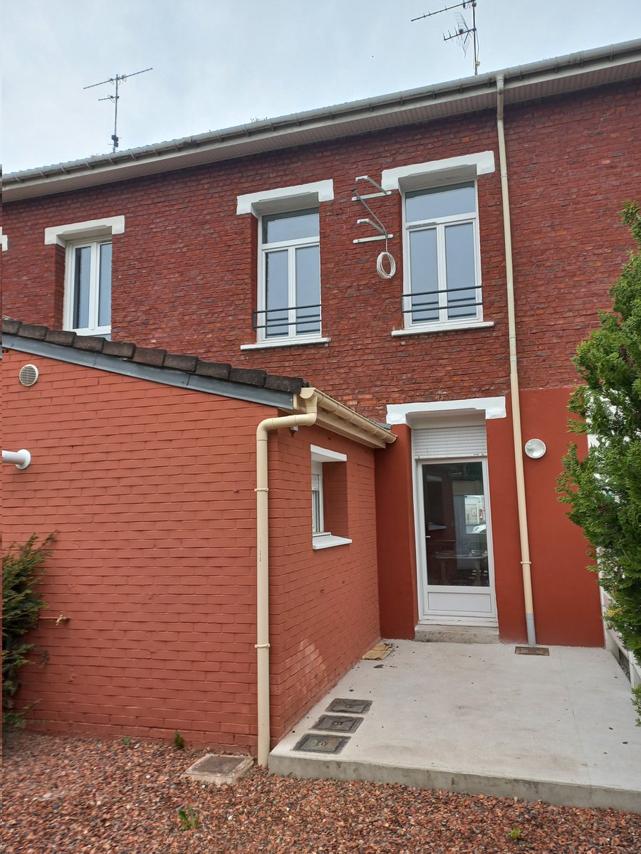 Maisons & Cités tweet media