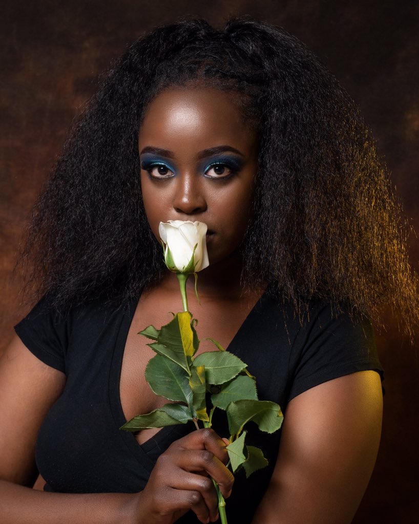 KWaithima's tweet photo. 🌹MonaLisa🌹

#portraitperfection #pursuitofportraits #portrait_society #portraitphotography #portrait_shot #pursuitofportraits #portraitmood  #nikon #nikonite #nikonphotography    #nikonkenya #nikonmea #letscreate #letsgetcreativeke #FYP #ElonMusk 
#MetGala #r4today #MetGala202 https://t.co/2E8QR77ZgZ