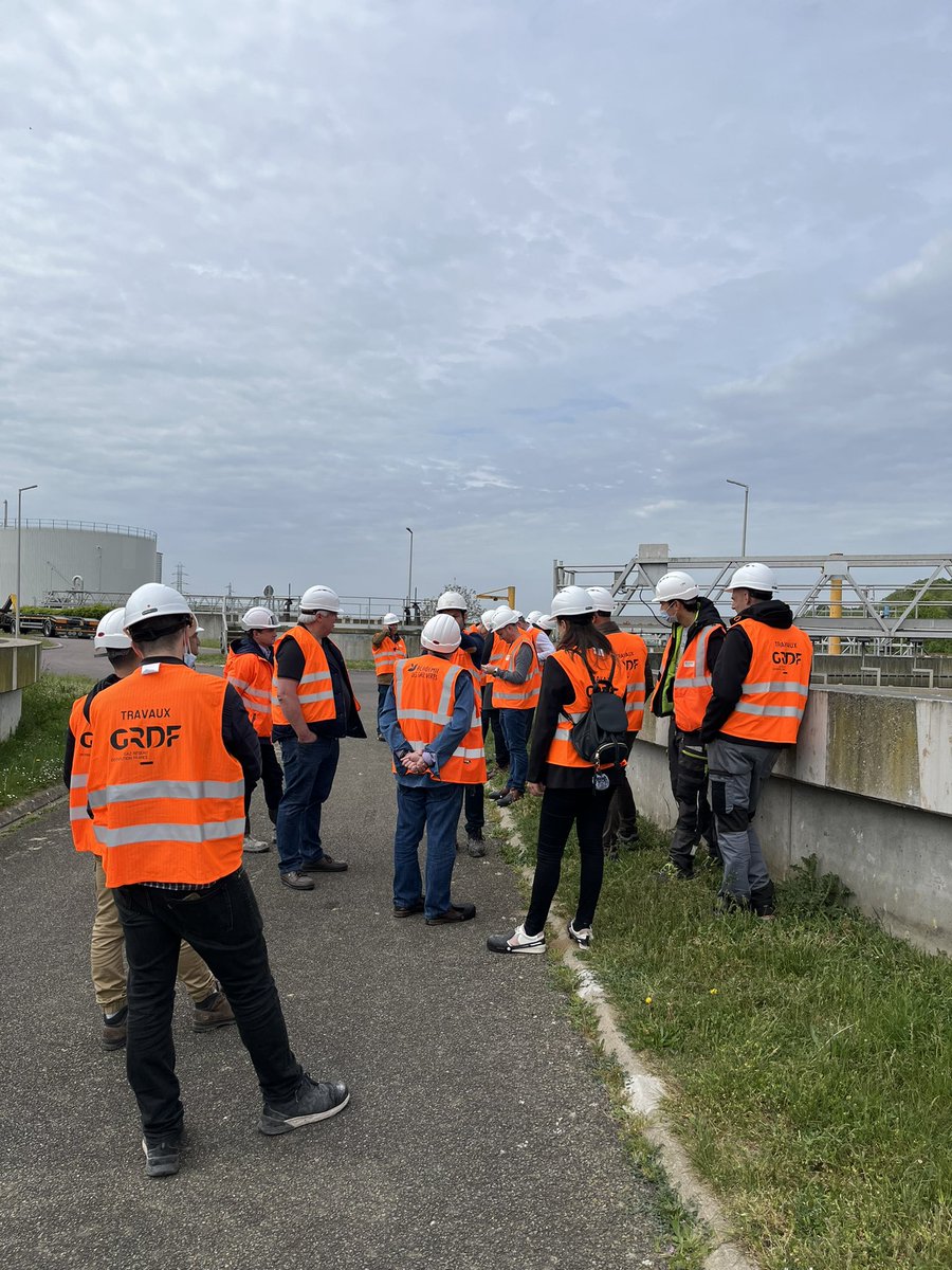 ThomasCscr's tweet photo. Visite STEP Mureaux et station biomethane avec @ProsduGaz @FFBatiment @GRDF #gazvert #suez #grdf https://t.co/BtyYeVK69B