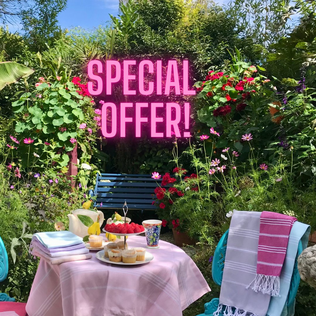 Get ready for the June bank holiday! 15% off everything until 14/5/22 - use code Platinum15 at checkout.
#picnics #gardenparties #travelaccessories