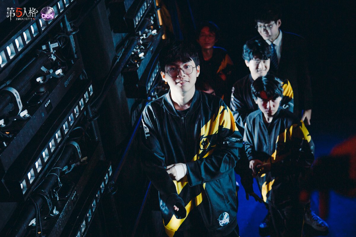 WolvesIDV_Intl's tweet photo. 📸 More throwback pictures 🏆 

#Wolves_COAV #Wolves_Champion
 
[1/3] https://t.co/xUaeUcIbK5