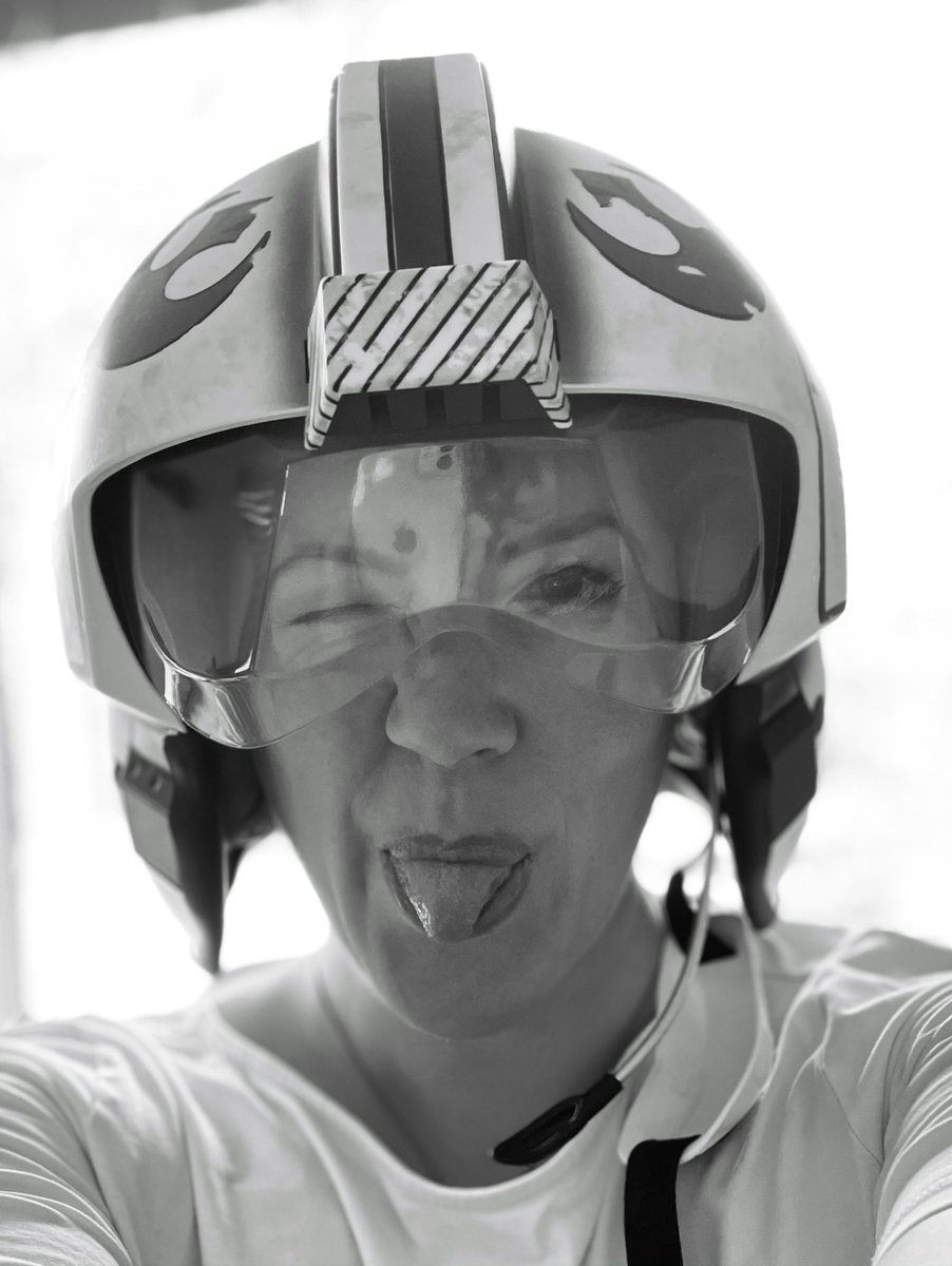 meancleanqueen's tweet photo. #MayThe4thBeWithYou #StarWarsDay #StarWars #MayThe4th https://t.co/V2BKGBo9vY