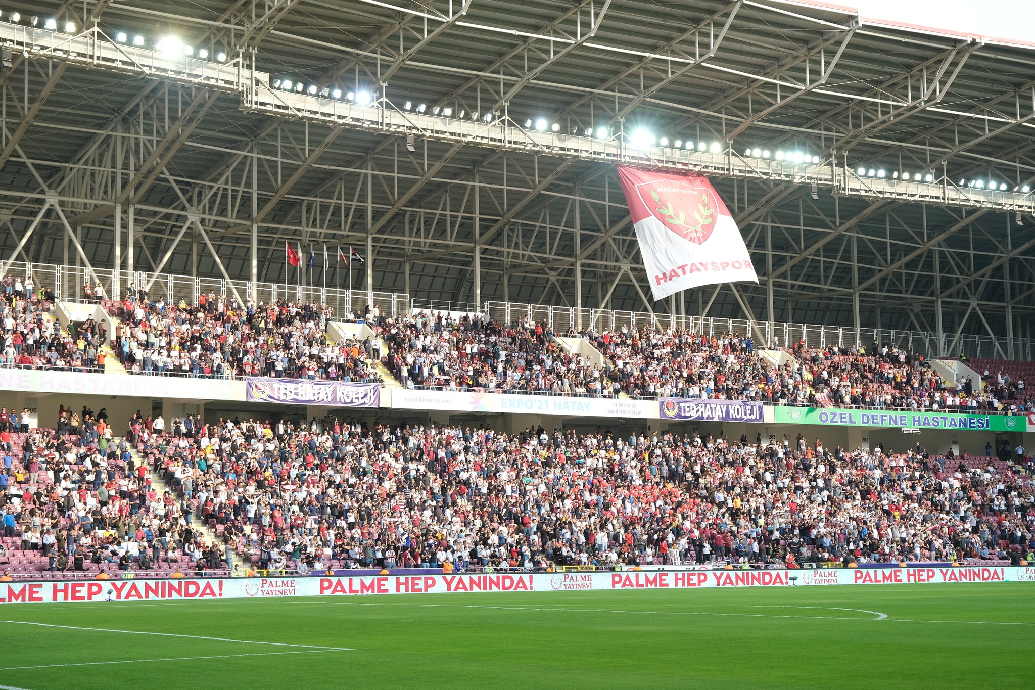 Hatayspor tribünleri