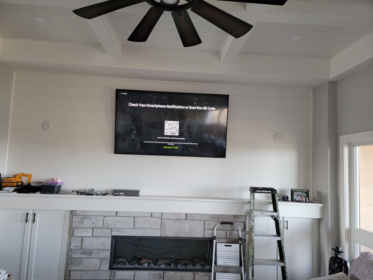 #residentialjob #perfection #letsgo #tvmounting #hometheater #AudioVisualSolutions #audiovisual #cabletech #catv #networking #itsolutions #wifi #homeautomation #lowvoltage #telco #lowvoltagewiring #videoconference #videowall #bestofomaha #KingsHartCommunications #booktoday #omaha