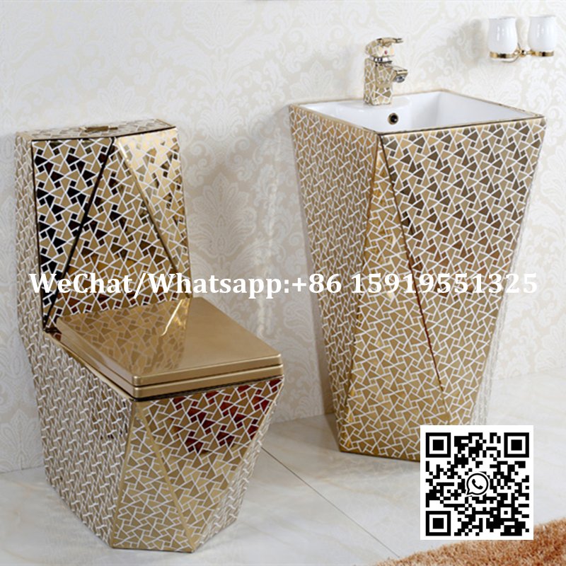 Kittyxie_'s tweet photo. European style electroplating gold toilet and basin set.🌞🌞
#washbasin #toilet #goldtoilet #ceramic #sink #washsink #goldbasin #goldsink #sanitaryware #ceramics #floortoilet #pedestalbasin #bathroomsink #Europeandesign #goldentoilet #silvertoilet #silversink #bathroom #washroom https://t.co/PjQYeix9lR