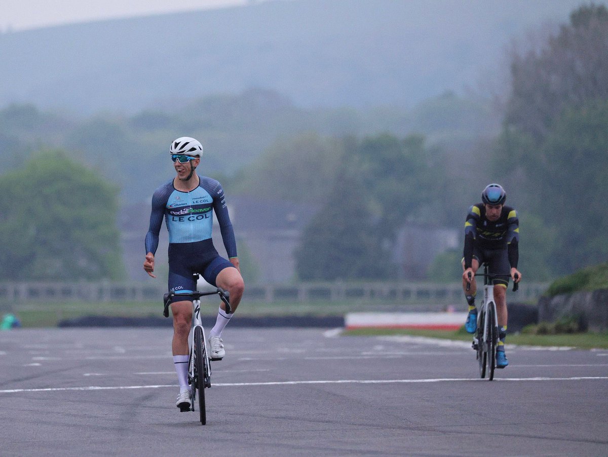 Week number 2 of the <a href="/SouthdownVelo/">Southdown Velo</a> Goodwood Summer Series, and win number 2 for <a href="/freeman_1998/">Jack Freeman</a> 🔥💪🏼🏆
#MPH