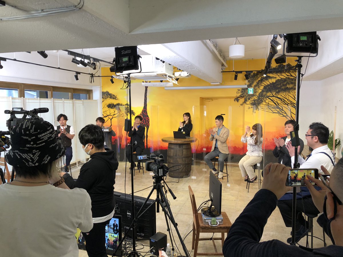 neutmorikawa's tweet photo. 無事収録が終わりました。
お疲れ様でした。
#因果探索
#QuickPredict
#未来予測
#XAI https://t.co/nYct8sd9Tp