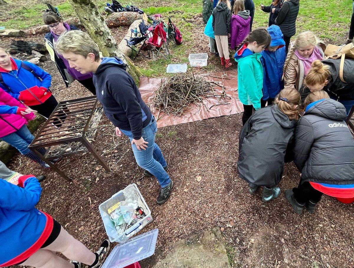 GGuidingAngus's tweet photo. Guides throughout the county had a great time learning about camp skills on Sunday 🏕. They practiced skills such as fire lighting, tent pitching and backwoods cooking. 🔥⛺️ https://t.co/yBQU6fBC9h