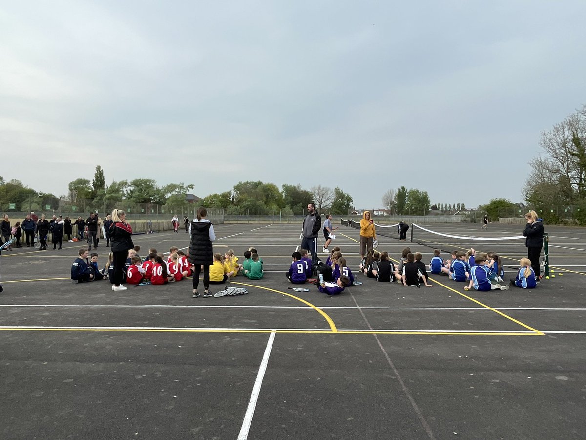 Lew1s09's tweet photo. @LASPinspires Well done to Arundel for winning at the year 3/4 tennis competition. Thanks everyone for coming. https://t.co/SfmiwRVFE2