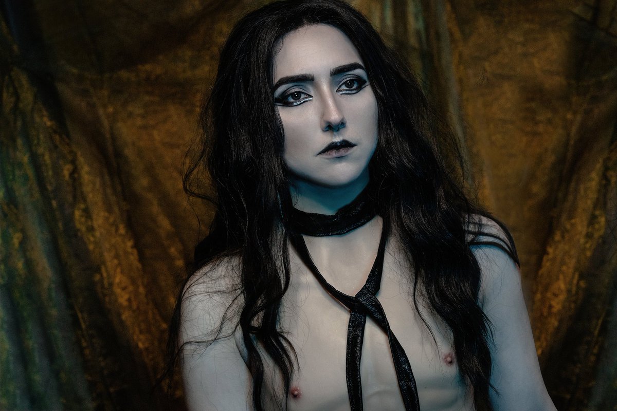 JustCain2's tweet photo. Anubis face reveal left me speechless. He is so beautiful.
Anubis
Ennead by @mojito_ennead 
.
#anubis #anubiscosplay #anubisenneadcosplay #ennead #enneadmanhwa  #egyptiangod #egyptiangods #theennead #manhw  #horus #seth #엔네아드 https://t.co/UootPfYnA7