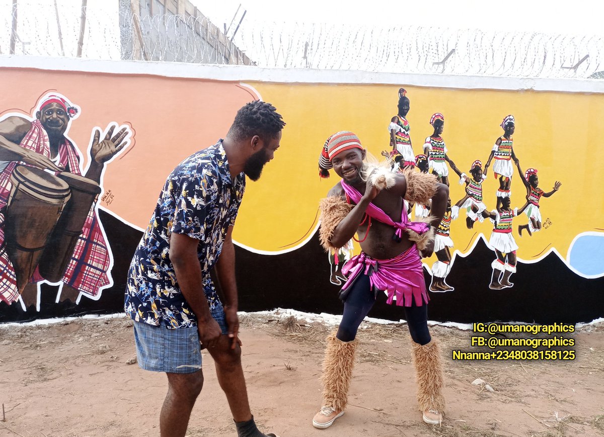 nnanna_uma's tweet photo. Igbos are naturally energetic, and The #Atilogwu spirited youth dance is an example of this principle that focuses on vigorous body movement and often includes #acrobatics. 
#UmanoGraphics #murals #IgboAmaka #muralpainting #artist #culture #igbo #dancer #artmotivation #africanart https://t.co/3ma5AS7vgH