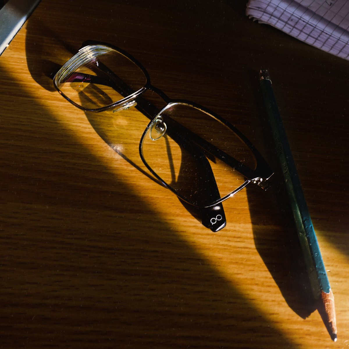 Eric_Kole's tweet image. Something about early birds… #makingfilms #screenplay #storyboard