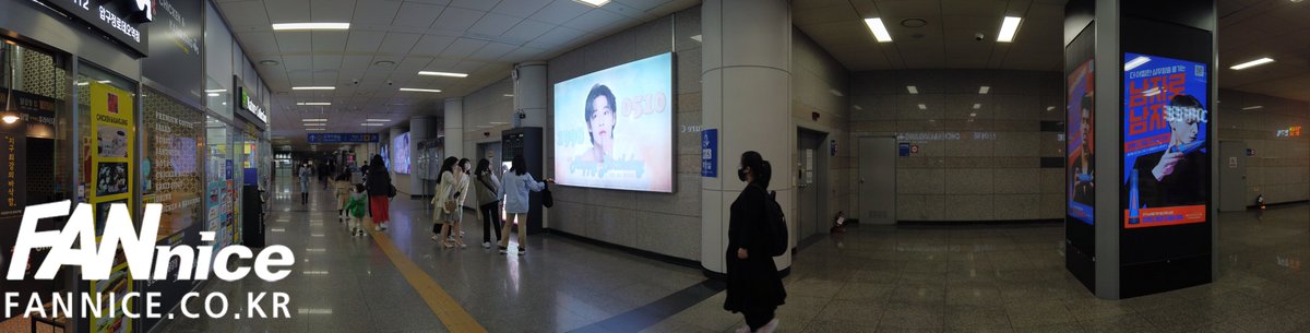 ASSALYS's tweet photo. #이재욱 생일 축하하기 위해
#압구정로데오역 #와이드칼라광고 진행하고 있습니다.
1998.0510 HAPPY BIRTHDAY!!🎂🎂
#LeeJaeWook #생일축하 #생일광고 #FANNice
📧 : wenicee@naver.com
🏡 : https://t.co/VvUwbDy9Wl
☎️ : 02-6097-0788
🗨️Kakaotalk : https://t.co/lIUjicrHJn https://t.co/MsOF7PfCwN