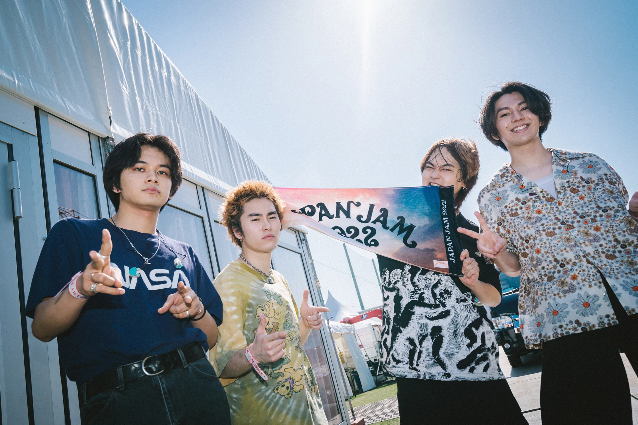DISH// OFFICIAL a X: 