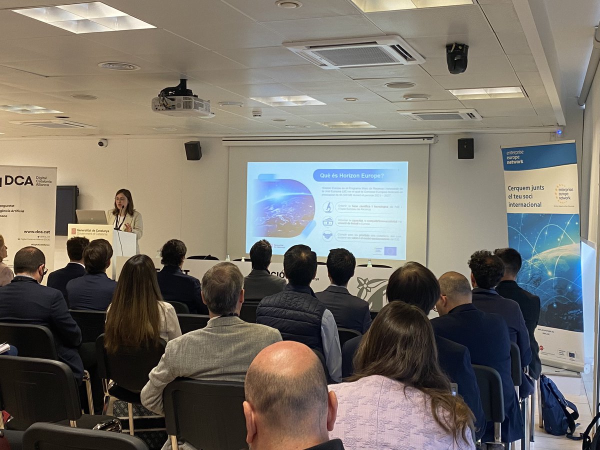 eencat's tweet photo. 🚀Comença la sessió presencial sobre Horizon Europe: Mobilitat Sostenible a @accio_cat
#EENCanHelp #EENCat @i2CAT https://t.co/UiJnguqEiY