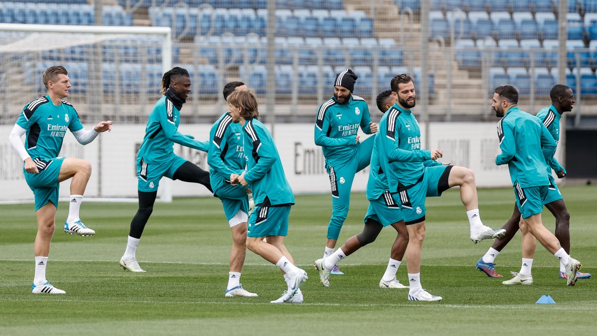 thisaxamebless's tweet photo. Vàmøş Real⚪🕊
#RealMadridvsMancity #RMAVSCITY
#UCL https://t.co/Q6mu1UhbP4