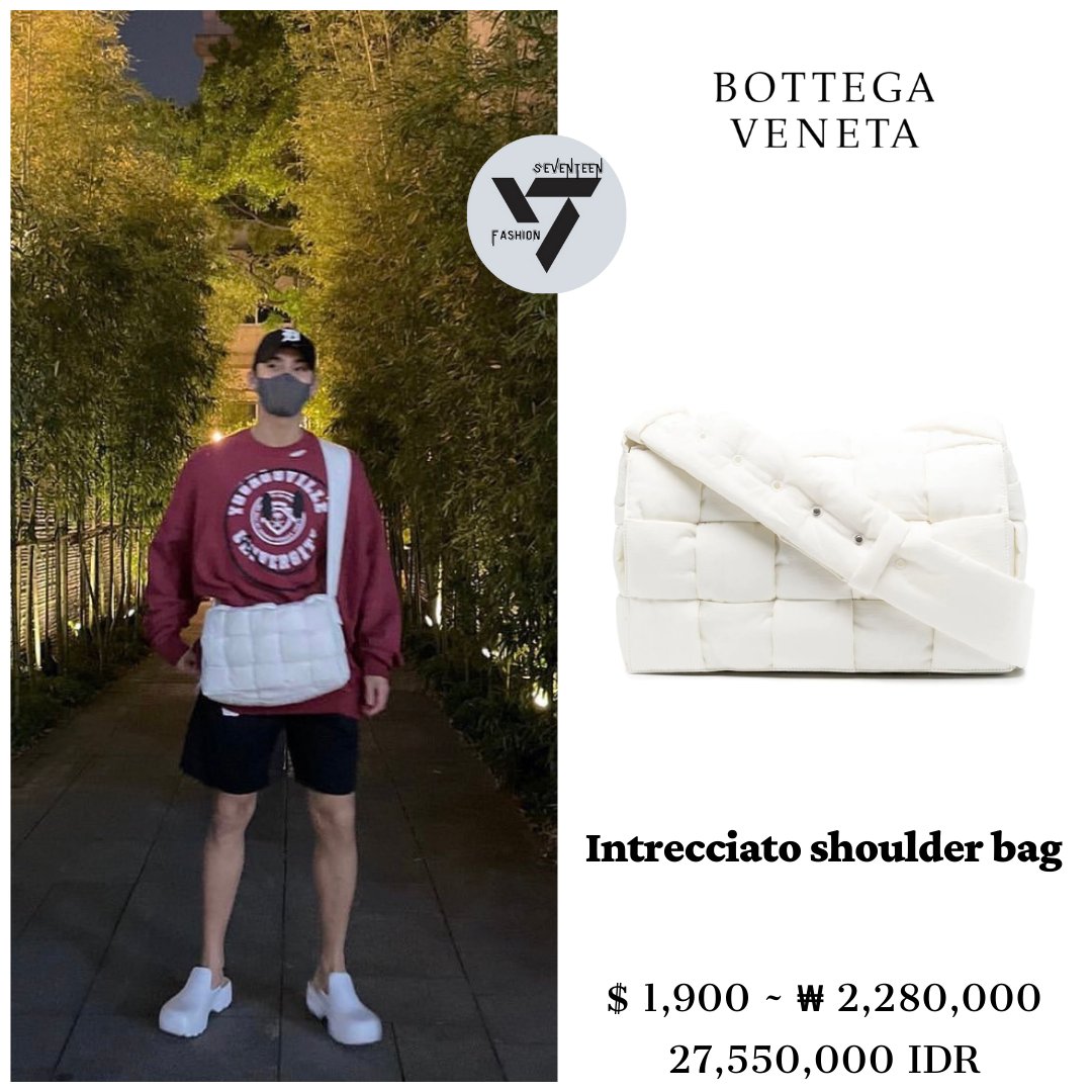 SEVENTEEN ミンギュ バッグ Mingyu style in Mingyu Instagram Update (220504) 1. Bottega Veneta
