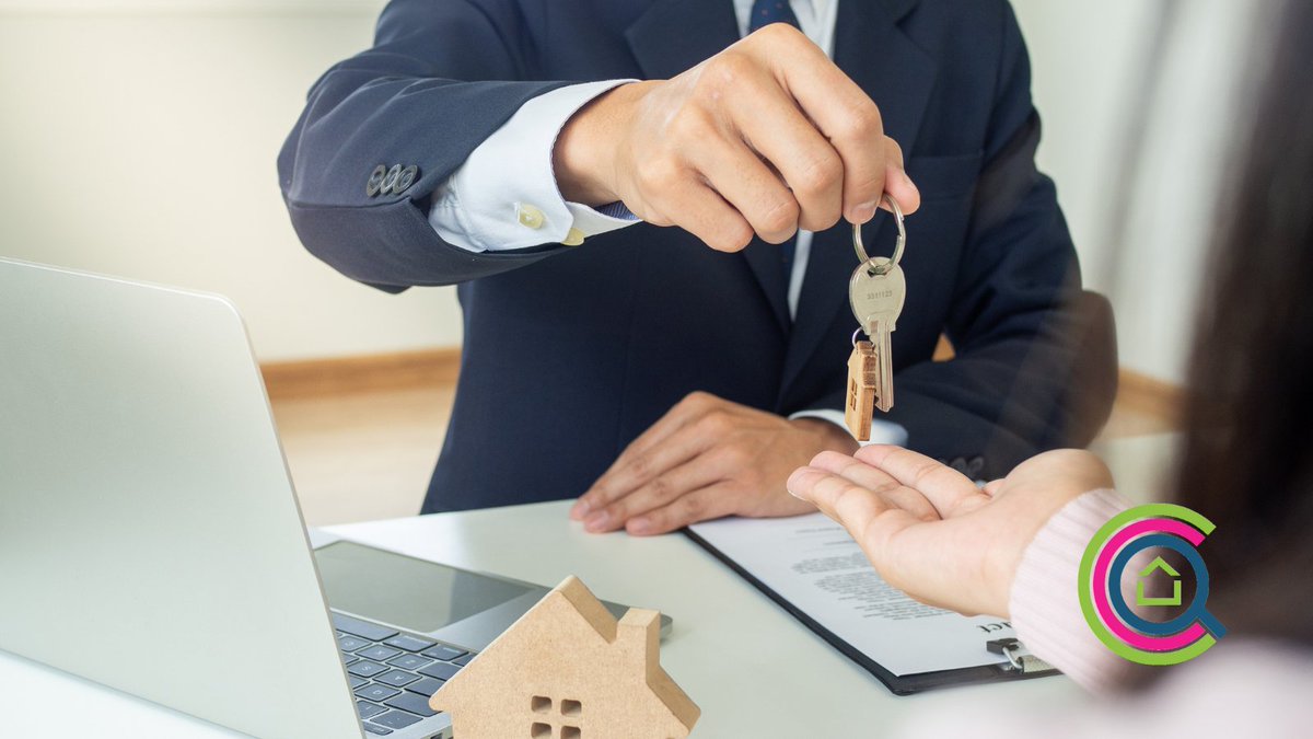 🔍 What are key elements to consider when #buying a #property?
 
➡️ Price
➡️ Budget
➡️ Longevity

Finding and choosing the right #conveyancer when buying a property is vital. However, there's also a lot of other things you need to consider. Find out more⬇️ compareconveyancingquotes.co.uk/conveyancing-q…