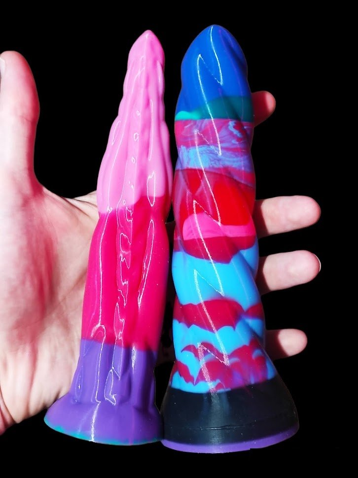 DeepPleasureToy's tweet photo. Zbytky silikonů slíváme do menších forem a i o ně je velký zájem, protože na ně dáváme 10-30% slevu. Navíc nevypadají zase tak špatně, co říkáte? #bigdildo #siliconedildo #fantasydildo #pussystreching #holestreching #fistingtoy #assstretching #assfuck #customdildo #customsize https://t.co/6CX0x2hJ7D