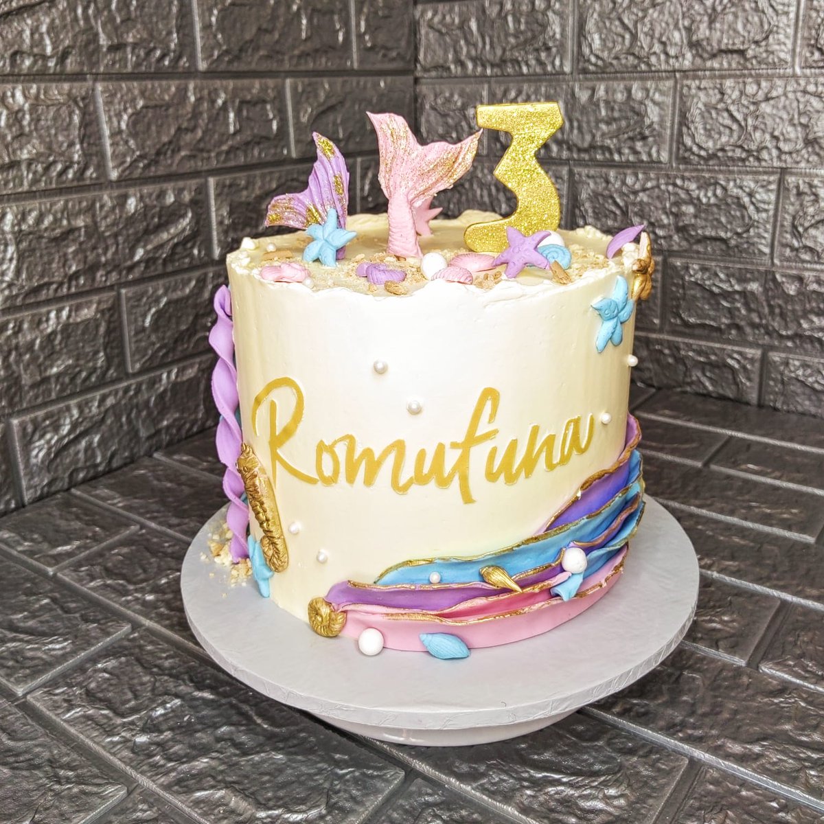 lapearlsconfec's tweet photo. Mermaid Cake II
Delivered @ LotusGardens, Pretoria
#lotusgarden #lotusgardens #mermaidcake #lapearlsconfec Paris https://t.co/LYvU9qJ3DC