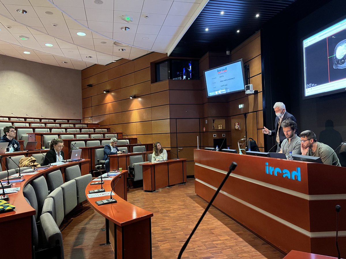 addeo_pietro's tweet photo. Journée jeunes ACHBT ⁦@IrcadFrance⁩ ⁦@lachbt⁩ interactive clinical cases challenging young hpb surgeons ⁦@fabmuscari⁩ @ charlotte Maulat https://t.co/bdthLKjn1a