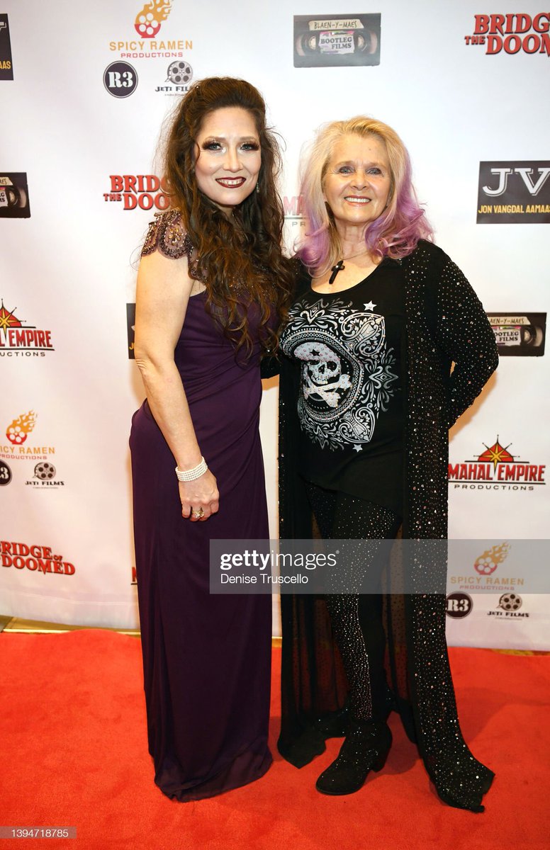 iamTammieSmith's tweet photo. Executive Producer/Actress Tammie Smith and President of Nv SAG-AFTRA Kim Renee attend the Red Carpet Premiere of "Bridge Of The Doomed" at Galaxy Theatres Boulevard Mall on April 30, 2022 in Las Vegas, Nevada. (Photo by Denise Truscello/Getty Images for Mahal Empire LLC) https://t.co/Gx5uY4jOTh