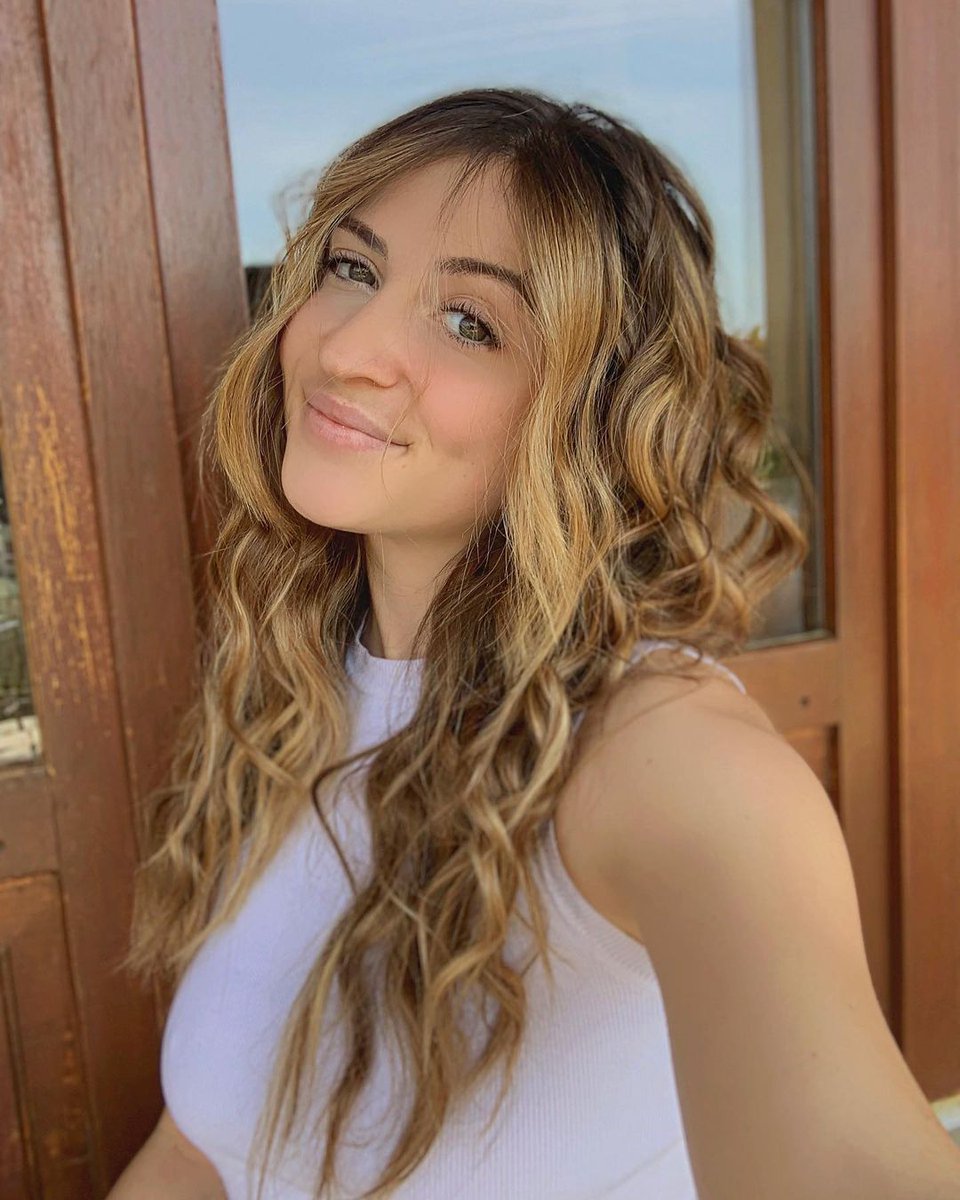NdlLisa's tweet photo. All pretty for summer #summer #fitgirl #hairs https://t.co/7cY61rQr4C