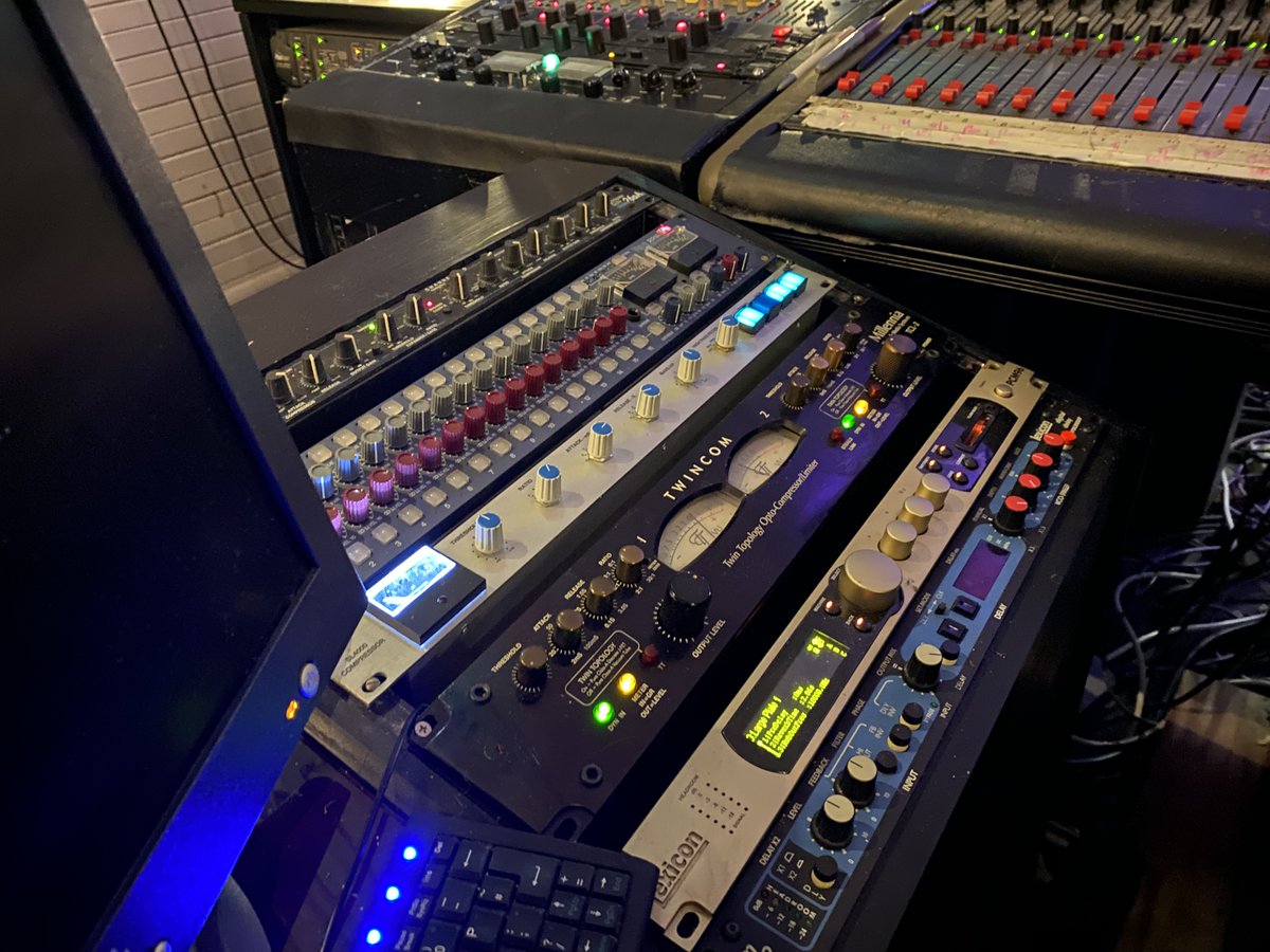 Love my <a href="/lexiconpro/">Lexicon Pro</a> PCM 96 &amp; PCM 42 - I use them everyday <a href="/TheMixHub/">The Mix Hub</a> - FANTASTIC